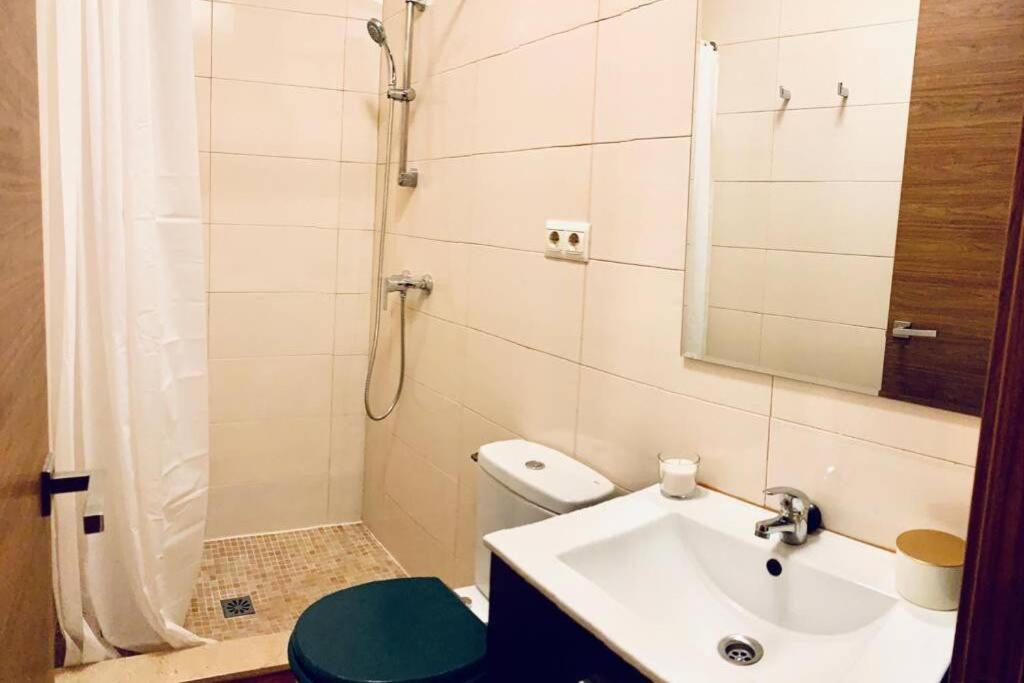 Precioso Apartamento A 50M De La Playa En El Palo مالقة المظهر الخارجي الصورة